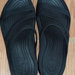 NWOT Crocs Swiftwater Sandal